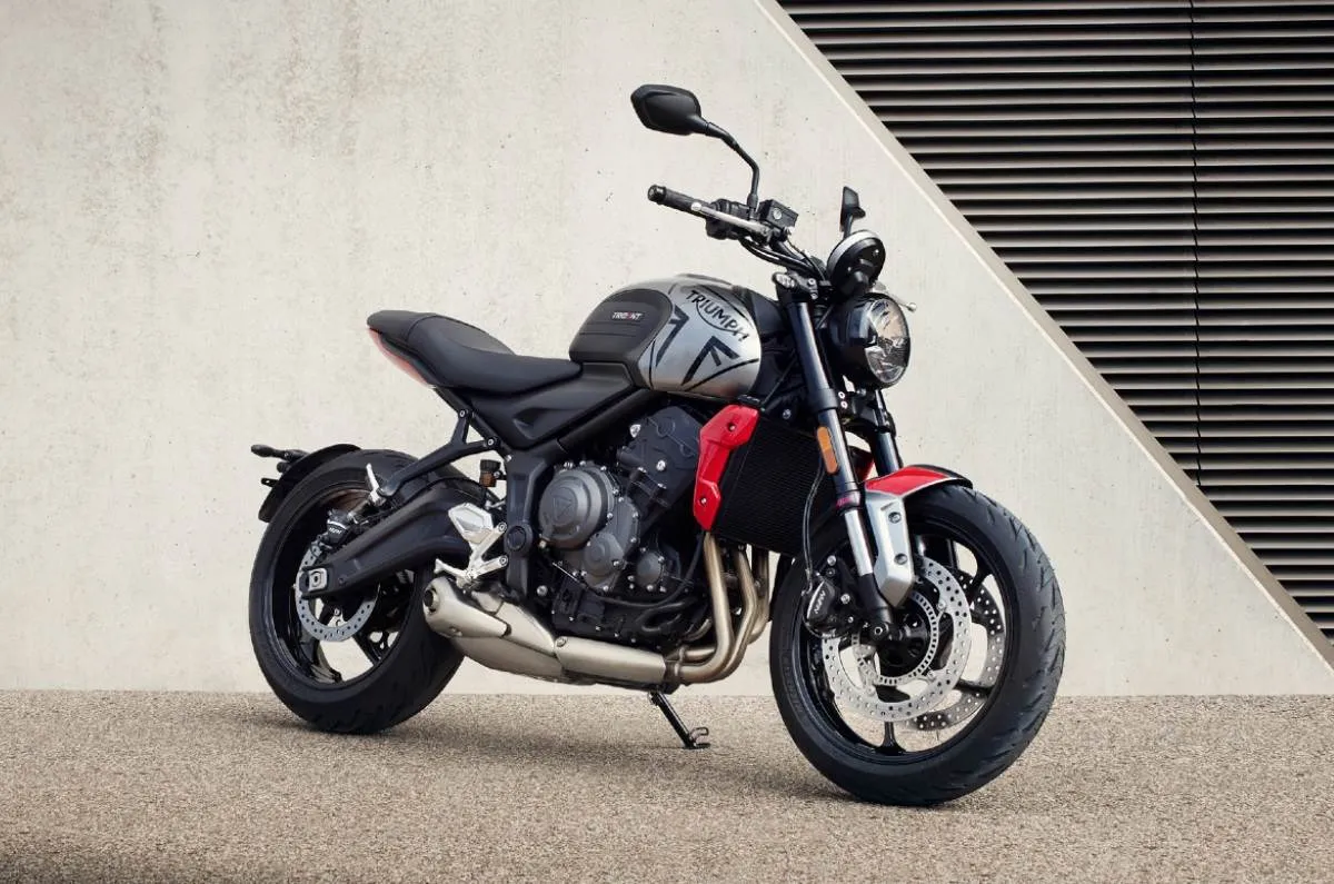 Triumph Trident, belleza con toques clásicos