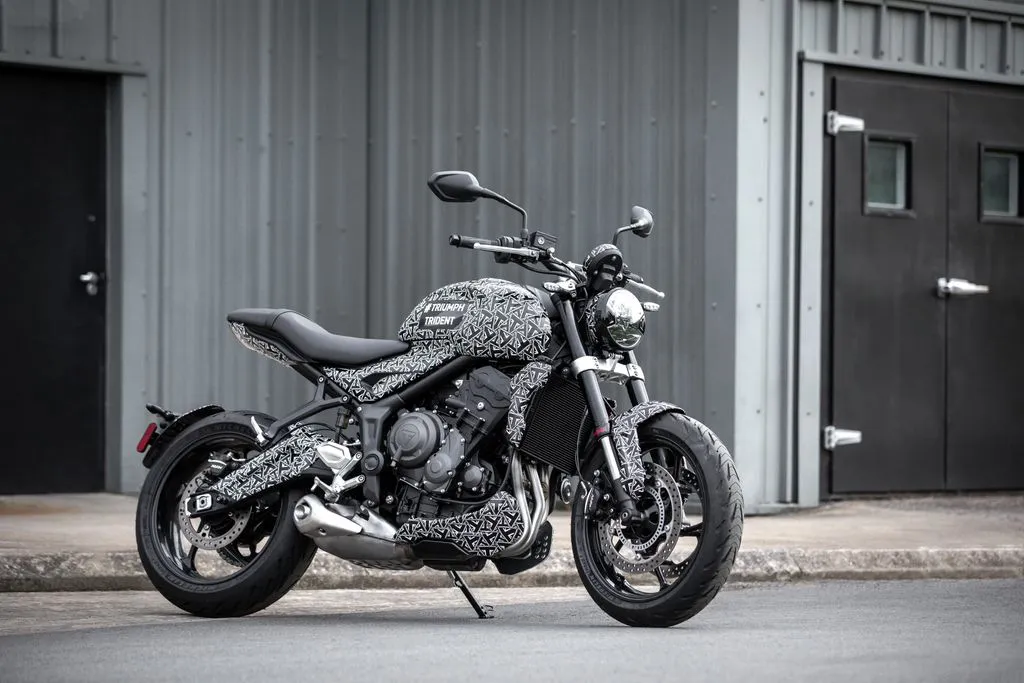 Triumph Trident llega a las pruebas finales