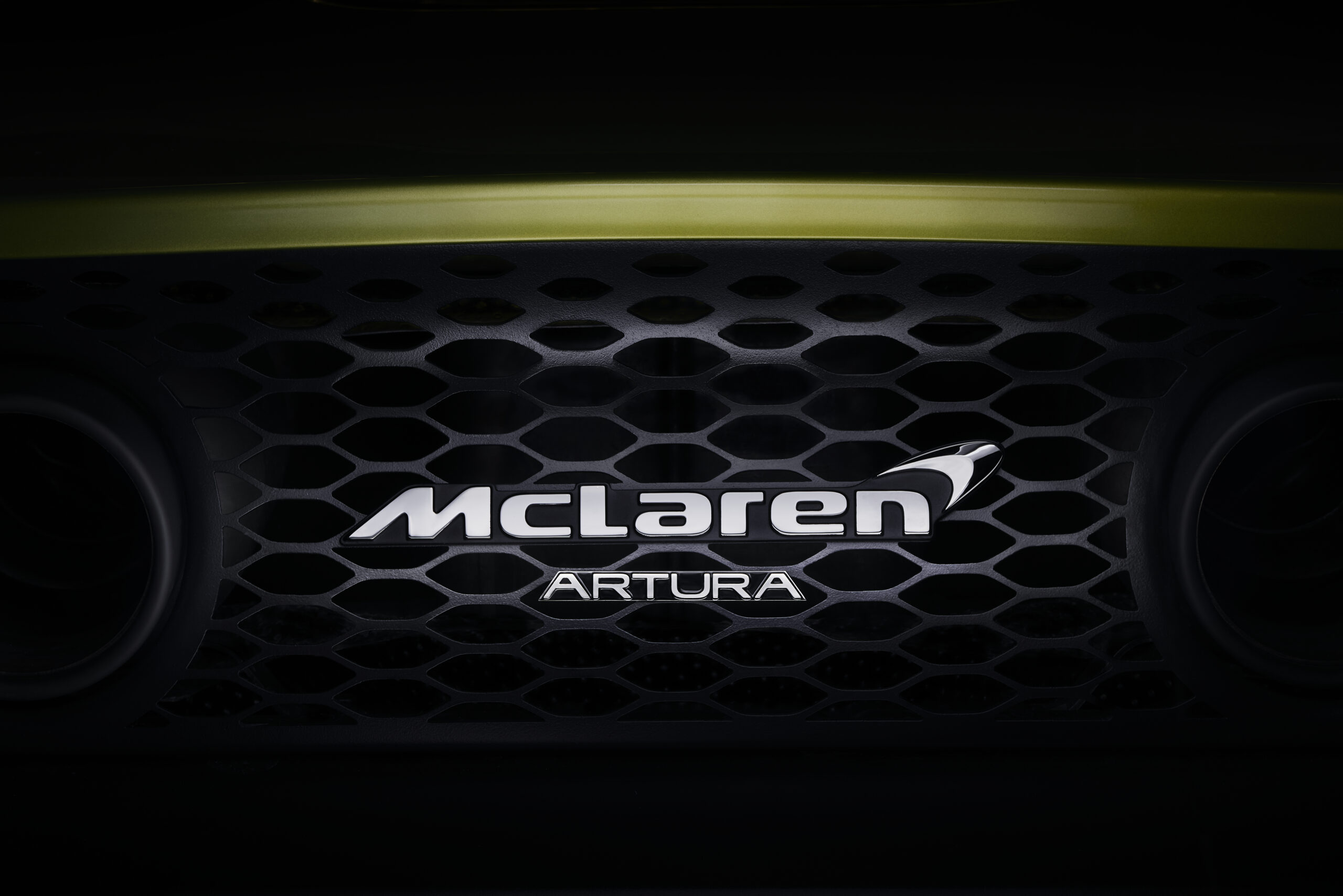 Large12768NameofnewMcLarenHighPerformanceHybridsupercarrevealed | Memo Lira