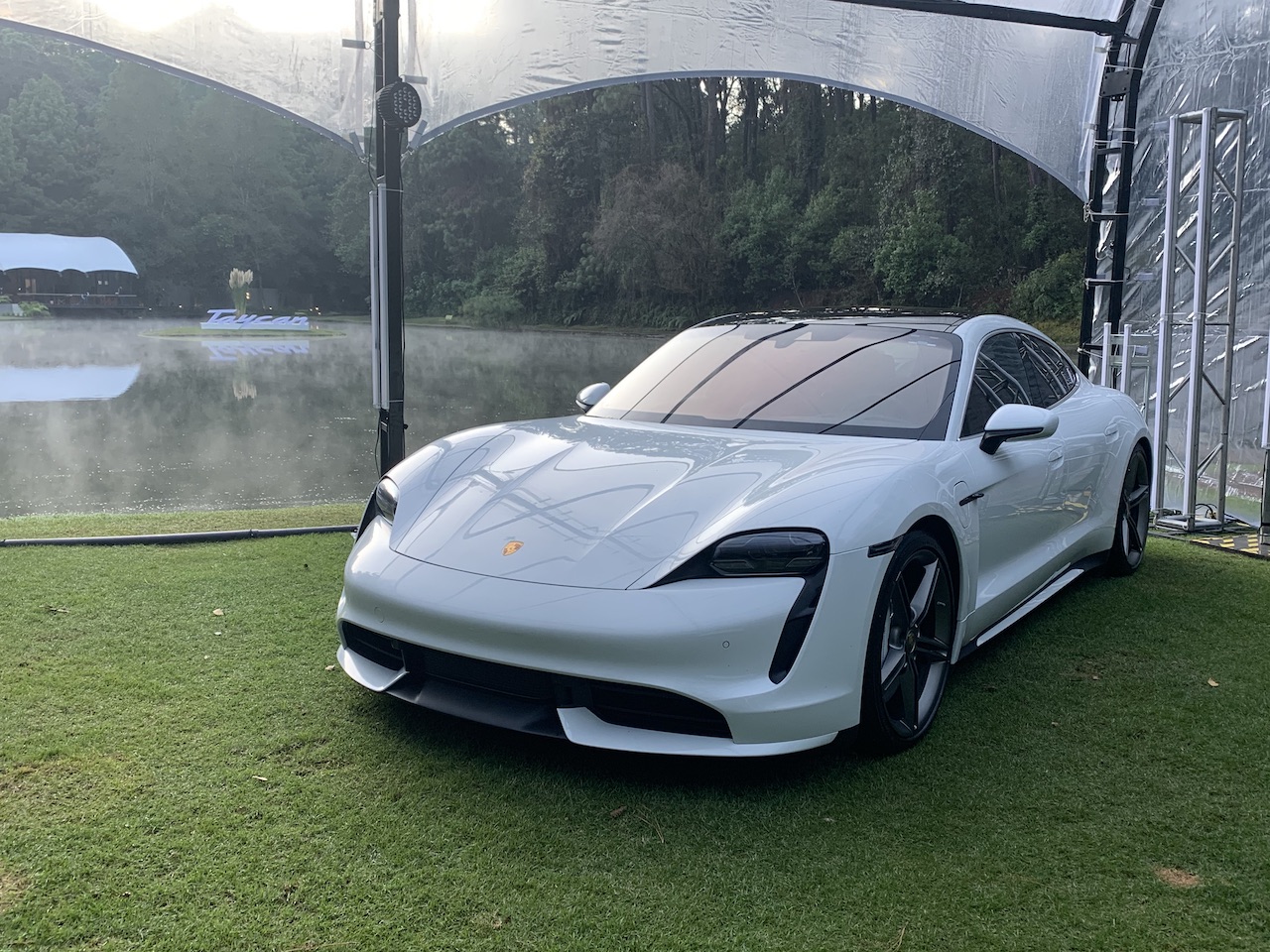 Manejé el Porsche Taycan el poder ha cambiado