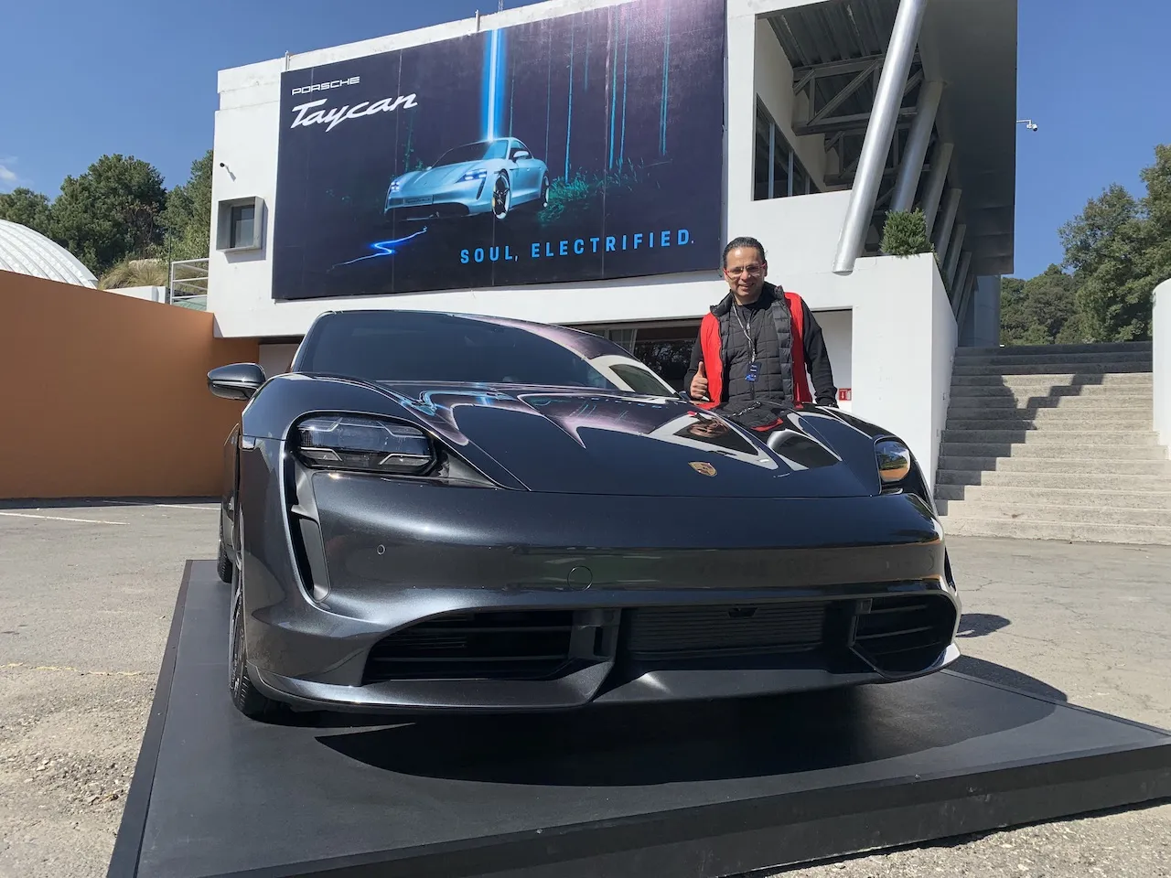 Manejé el Porsche Taycan: el poder ha cambiado
