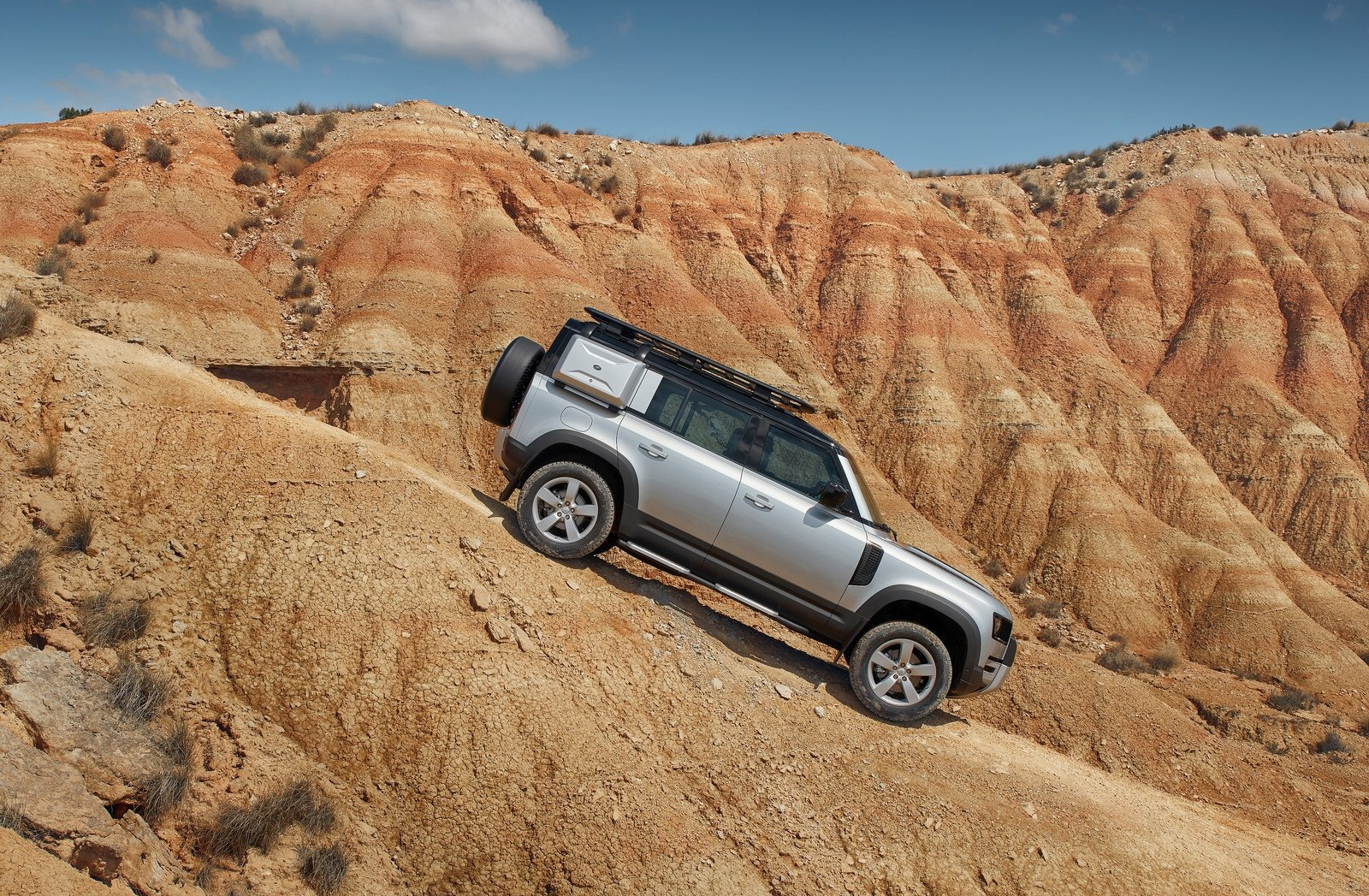 LandRoverDefender | Memo Lira