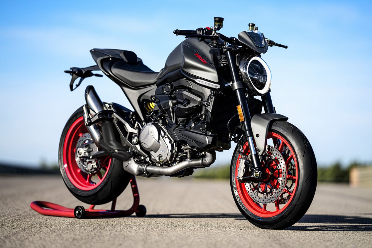 Se presenta la nueva Ducati Monster, más ligera y potente