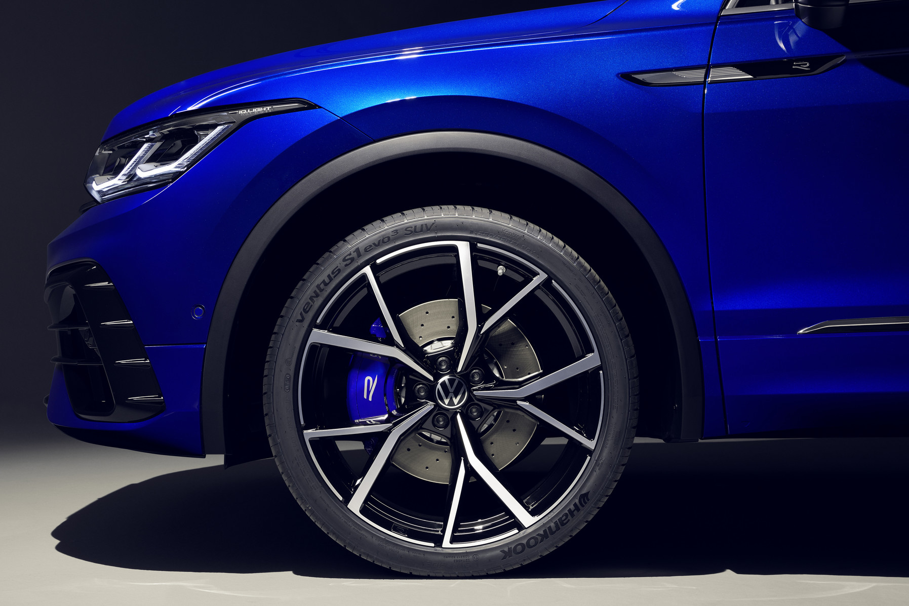 Volkswagen Tiguan R | Memo Lira