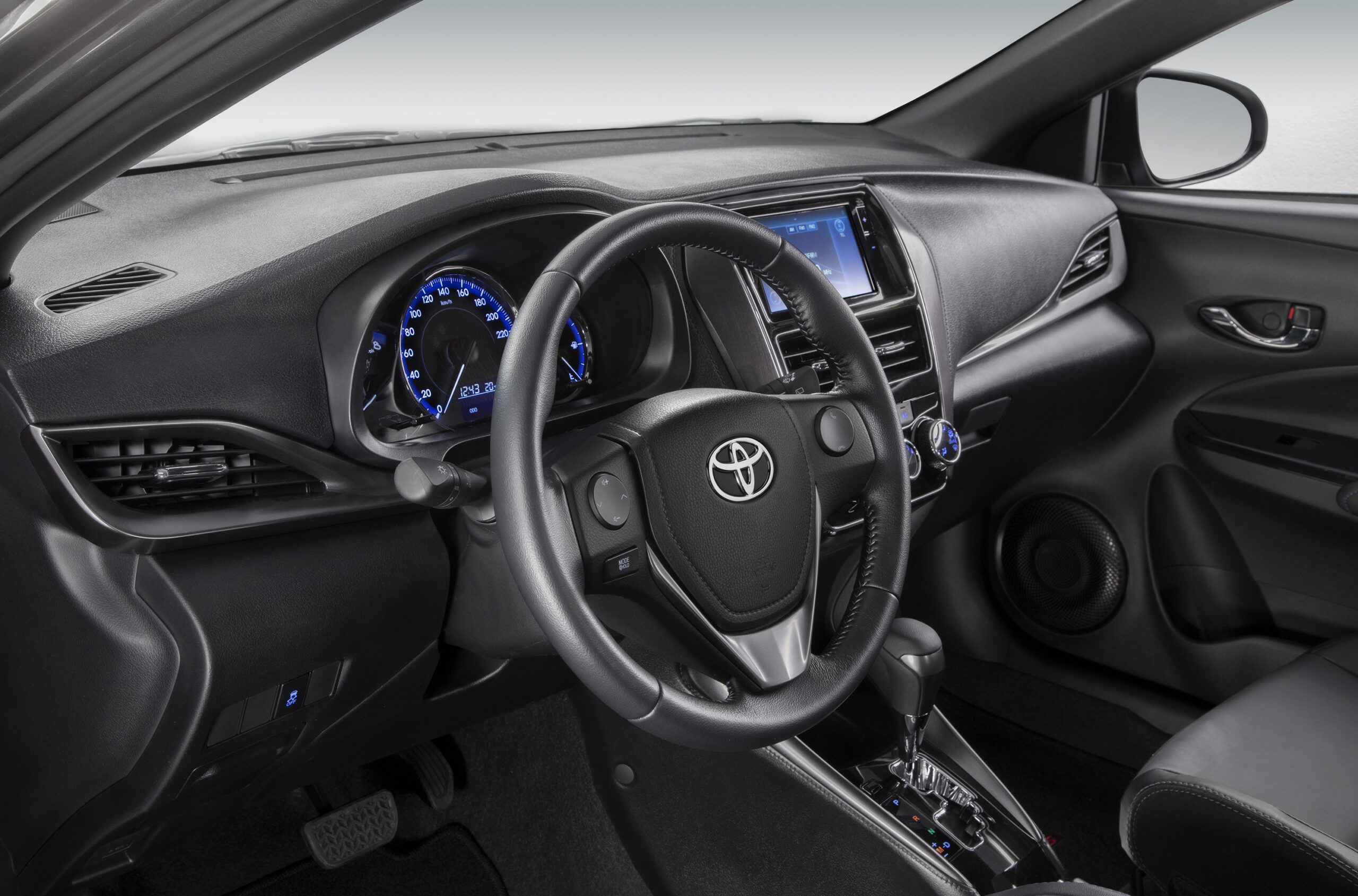 Qué novedades presenta la familia Yaris 2021 | Memo Lira Qué novedades presenta la familia Yaris 2021