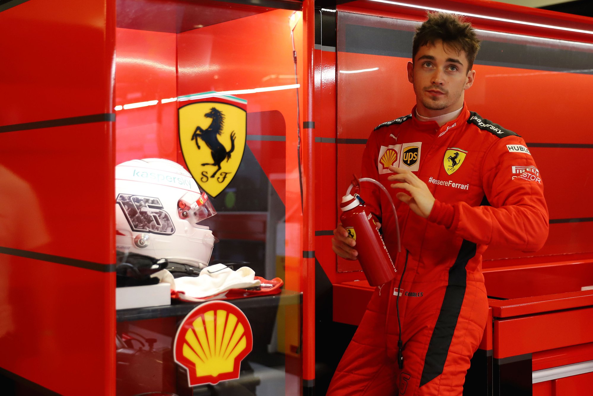 Carlos Sainz debutará con el Ferrari SF71H la próxima semana | Memo Lira Carlos Sainz debutará con el Ferrari SF71 H la próxima semana