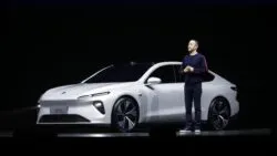 NIO ET7