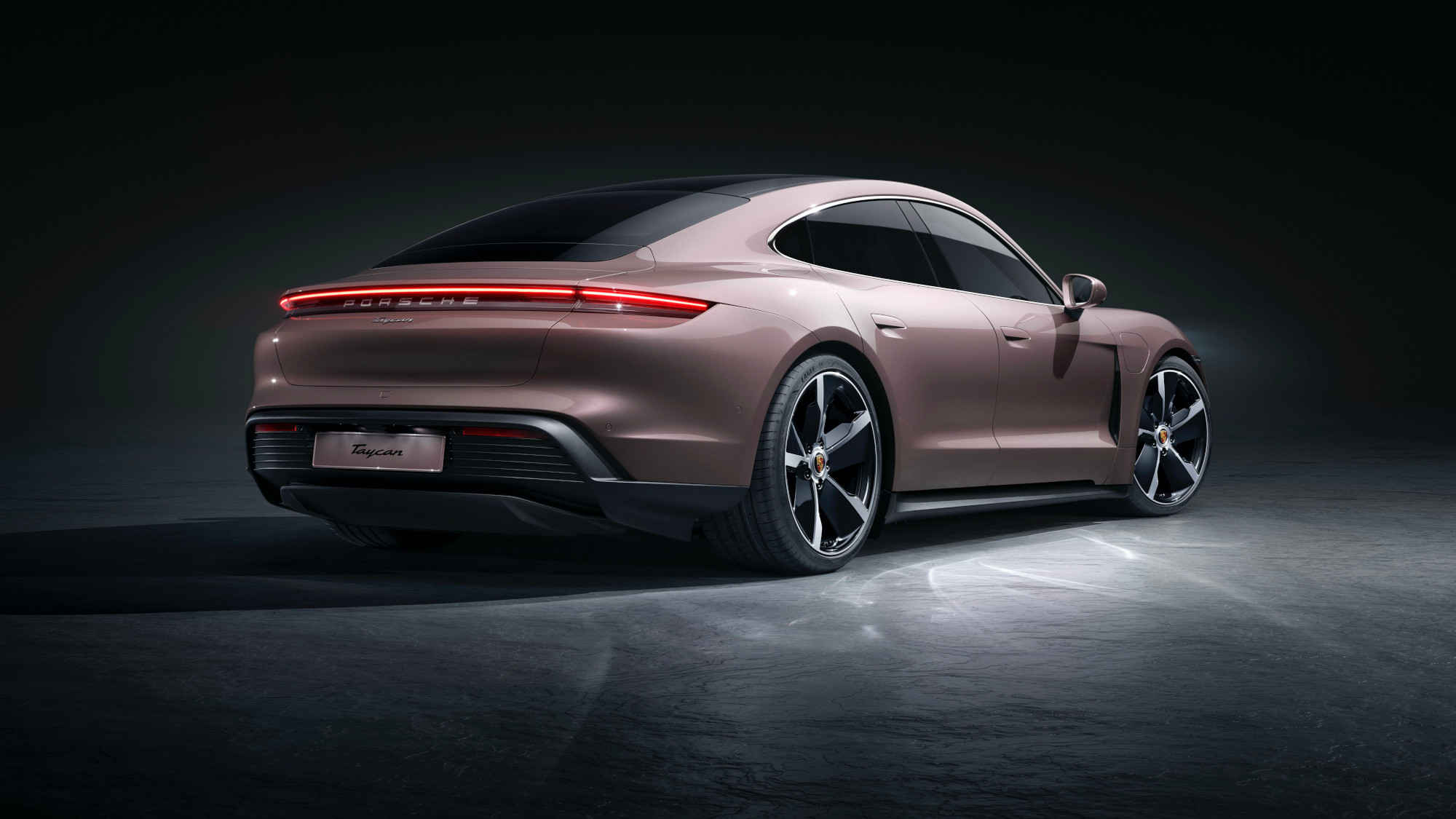 Porsche amplía la gama de modelos Taycan 3 | Memo Lira Porsche amplía la gama de modelos Taycan