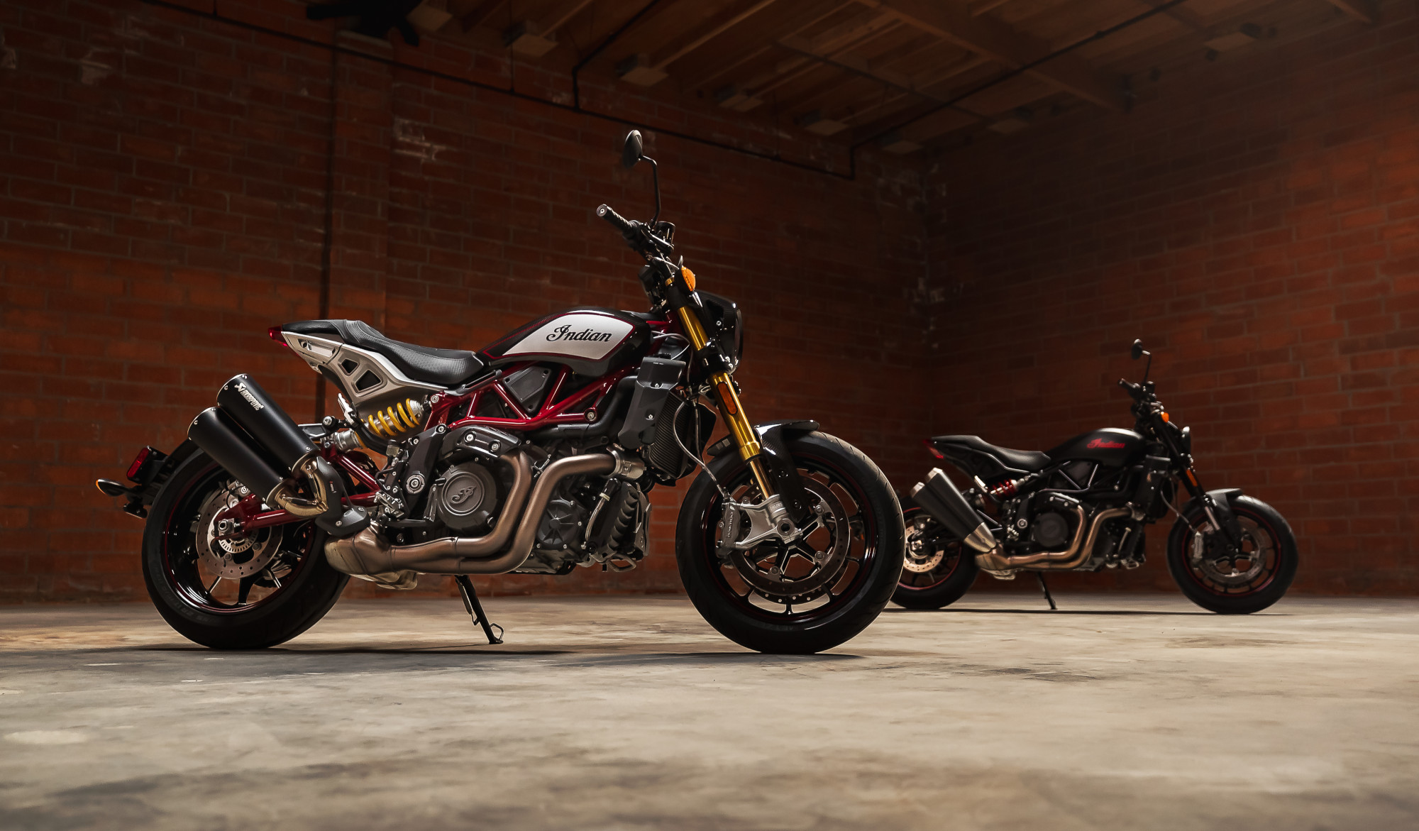 Se presentan los nuevos modelos 2022 de Indian FTR 1200 2 | Memo Lira