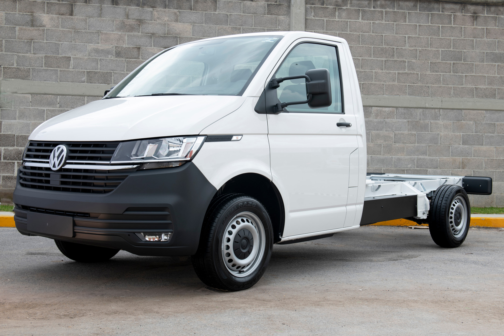 Transporter 61 de Volkswagen reconocida por su seguridad 1 | Memo Lira Transporter 61 de Volkswagen reconocida por su seguridad