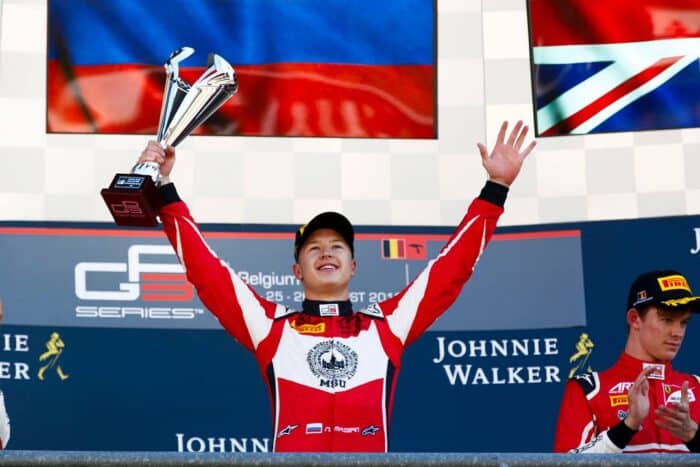 Nikita Mazepin no podrá correr con la bandera rusa en la F1