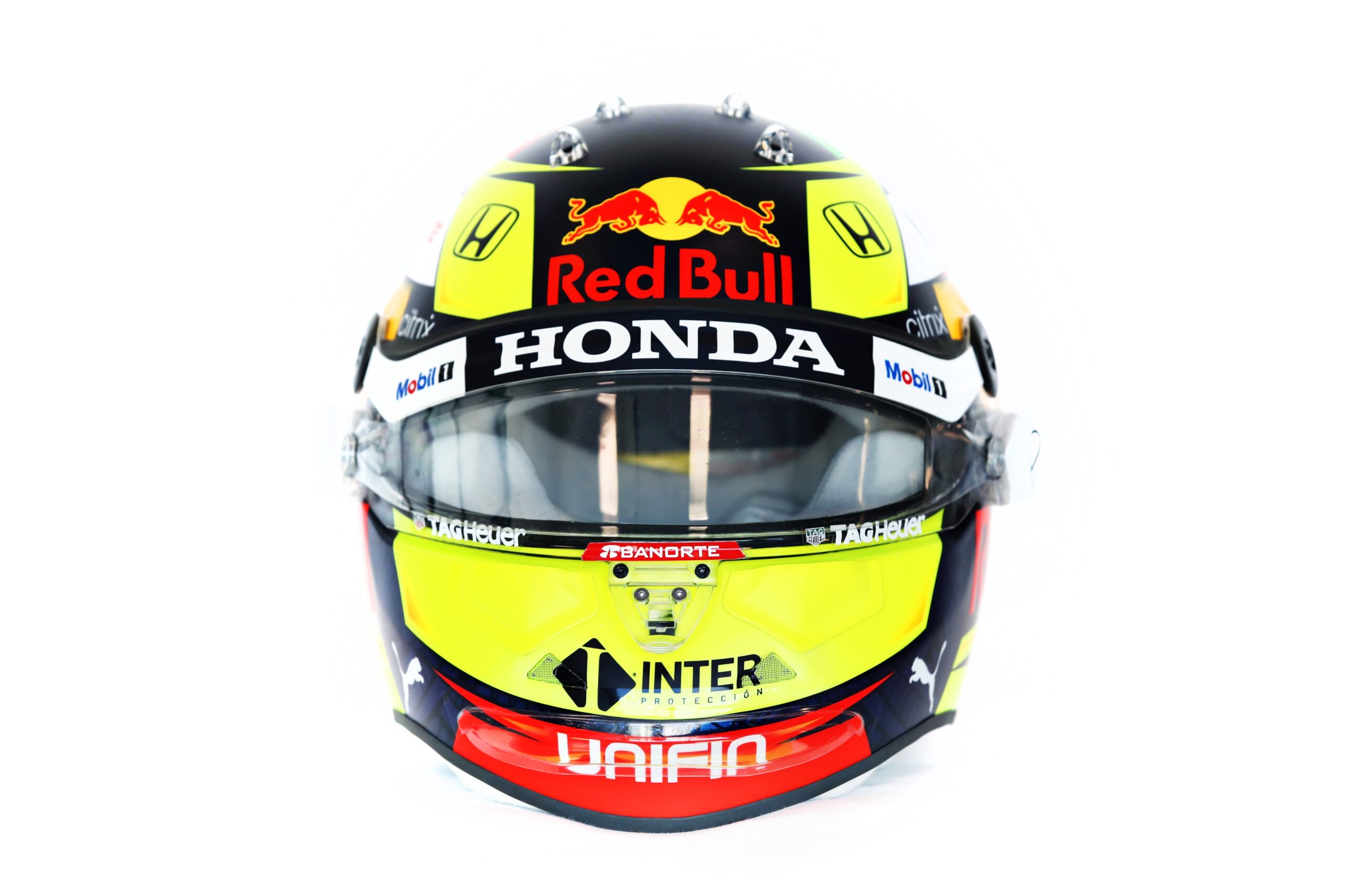 Checo Pérez presenta su primer casco Red Bull | Memo Lira Checo Pérez presenta su primer casco Red Bull