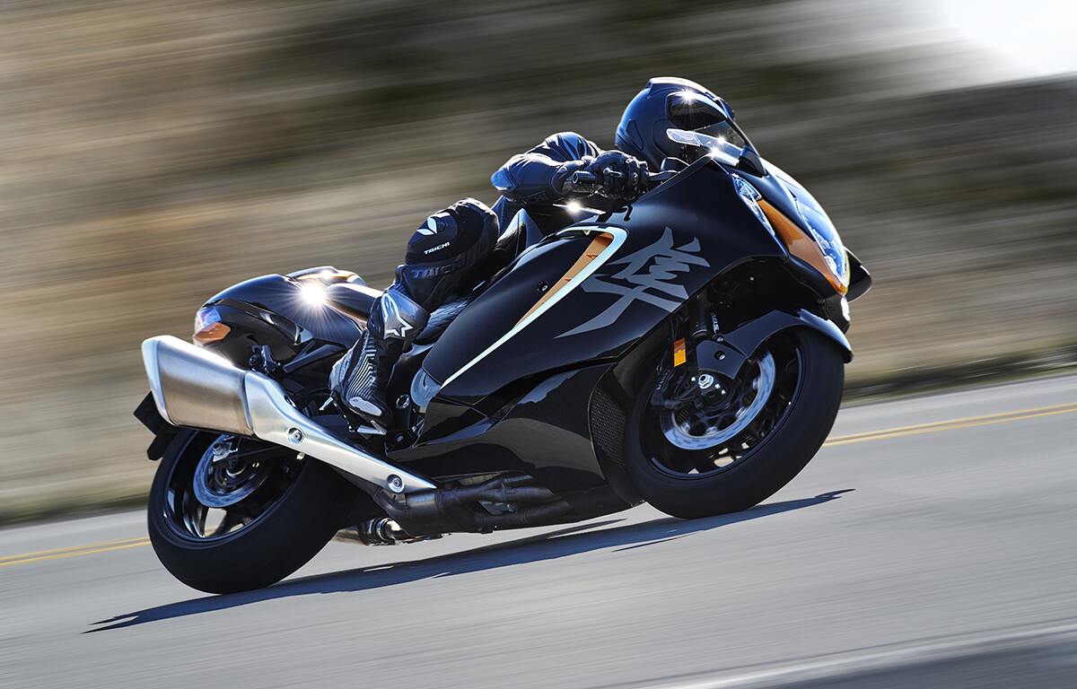 Suzuki Hayabusa 2022 190 HP y 299 kmh