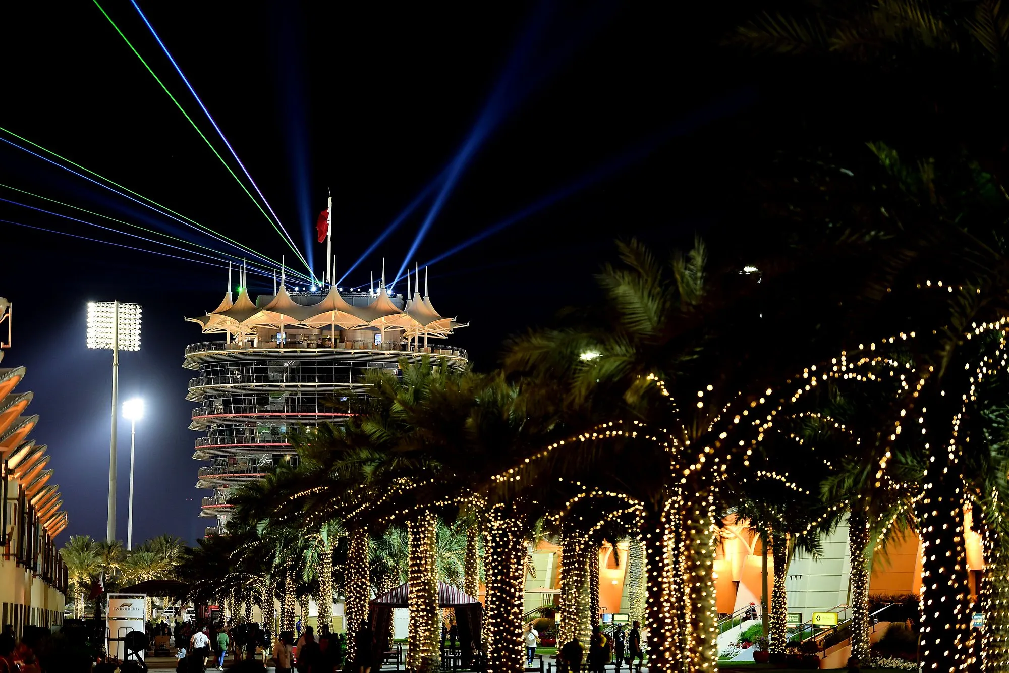 Baréin ofrece vacunación COVID-19 a la Fórmula 1