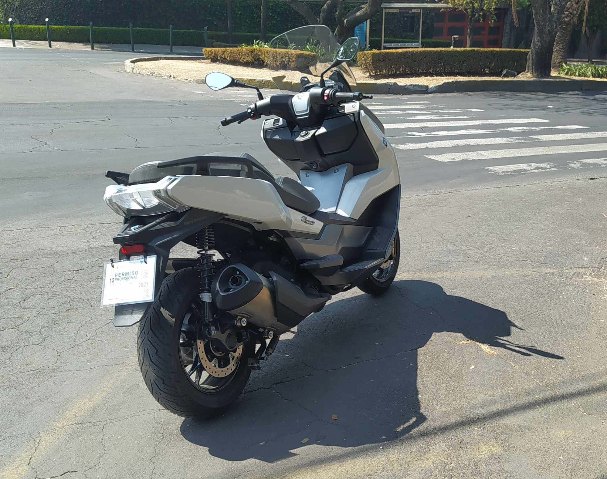 BMW C 400 GT como un día de campo 4 | Memo Lira BMW C 400 GT como un día de campo