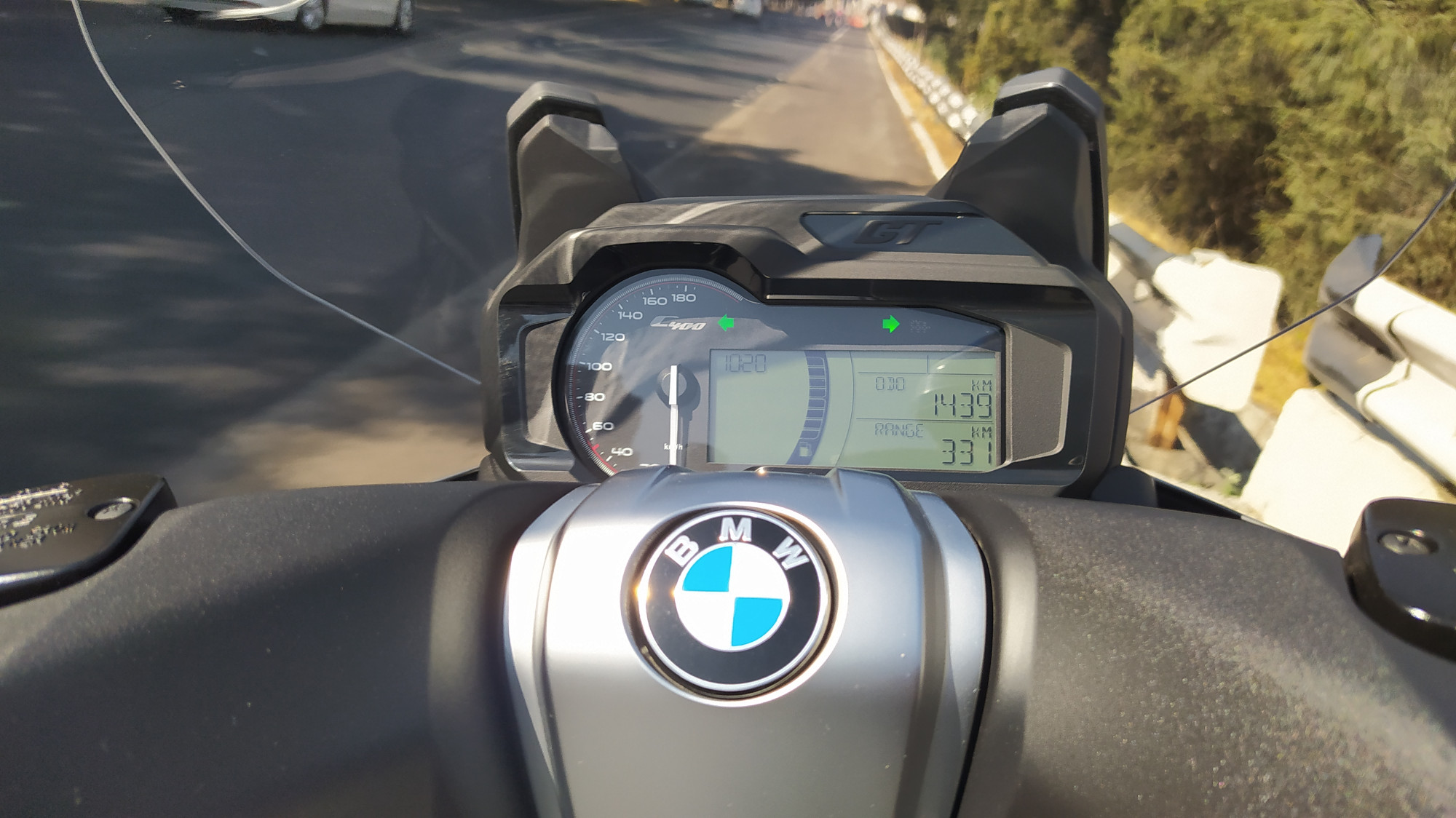 BMW C 400 GT como un día de campo 6 | Memo Lira