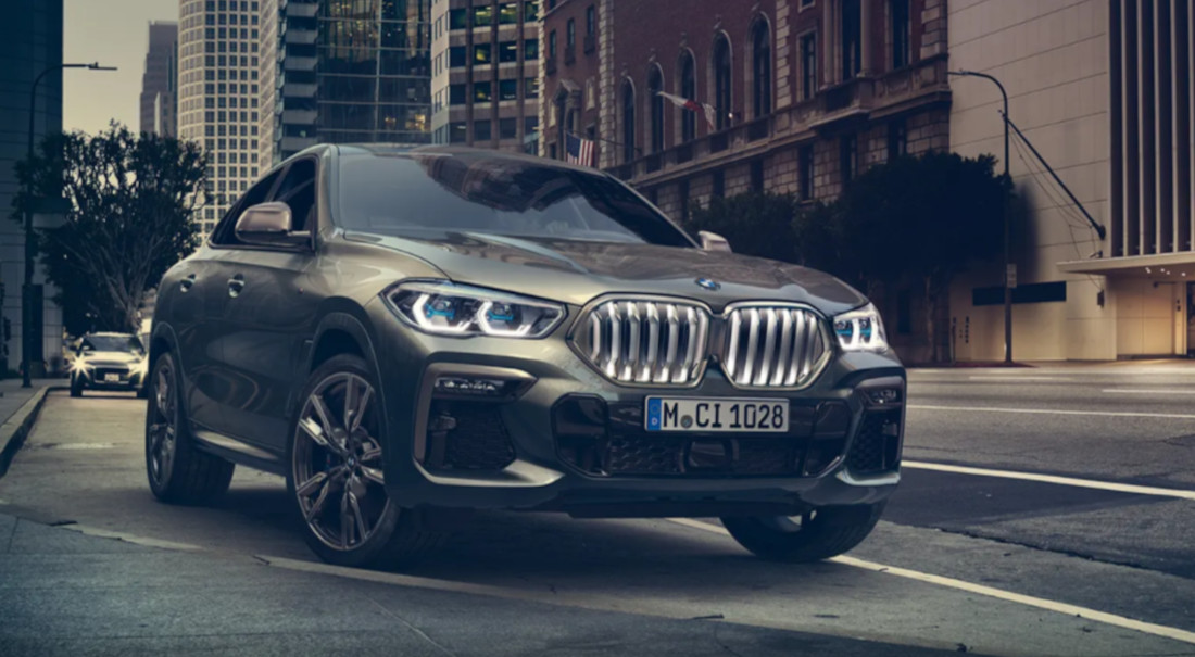 BMW X6 M50i