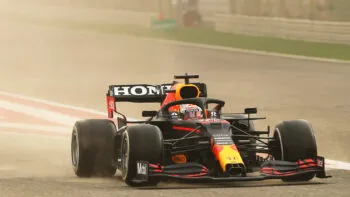 Verstappen encabeza el día 1 de las pruebas de pretemporada