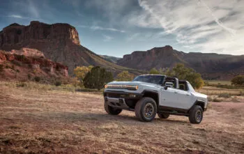 GMC HUMMER EV Edition 1 recaudó 2.5 millones de dólares en la subasta Barrett-Jackson