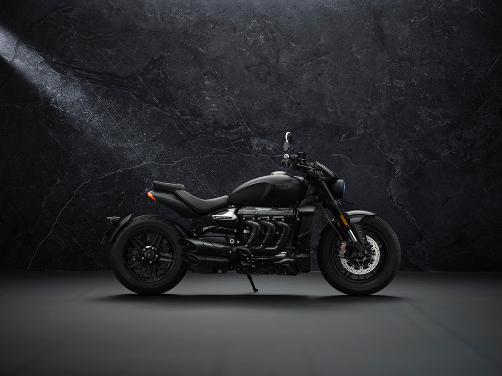 Rocket 3 R Black y Rocket 3 GT Triple Black el lado oscuro de Triumph 5 | Memo Lira Rocket 3 R Black y Rocket 3 GT Triple Black el lado oscuro de Triumph