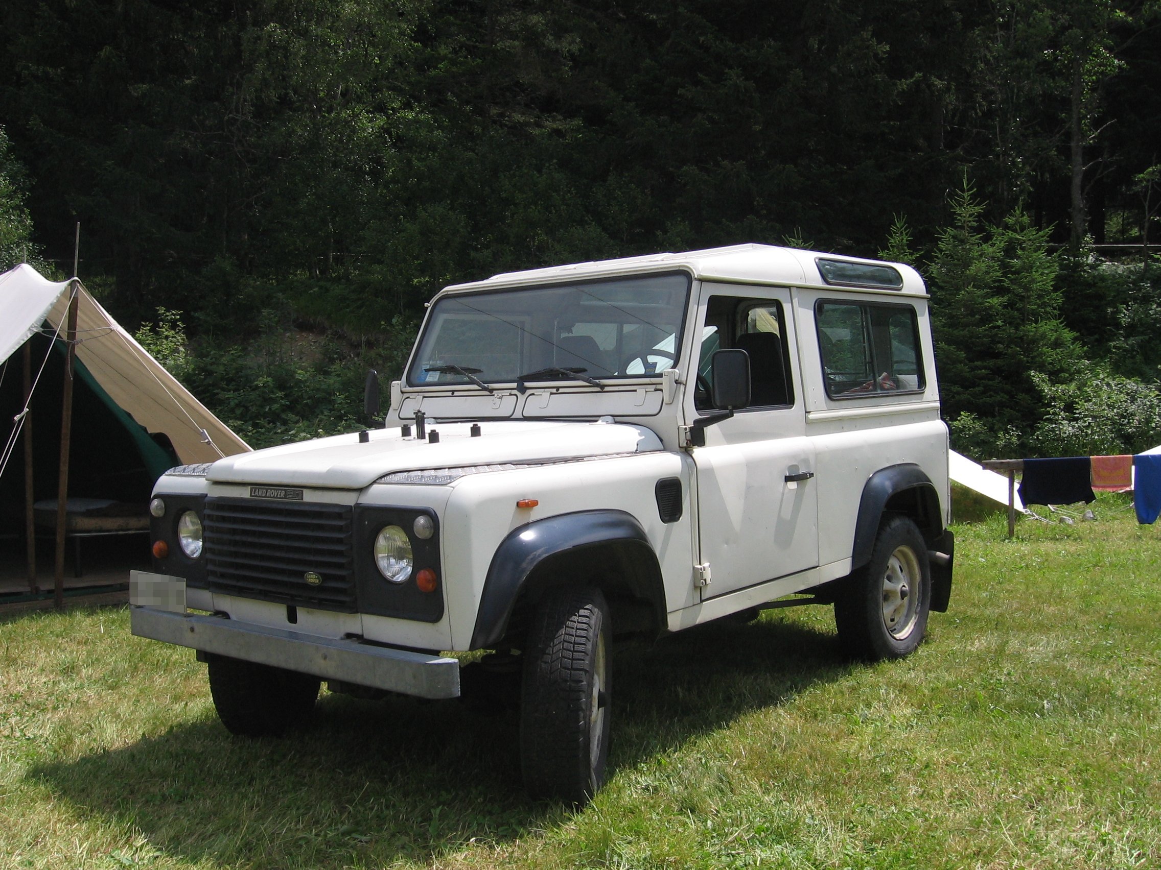 LandRoverDefender90TurboDiesel | Memo Lira