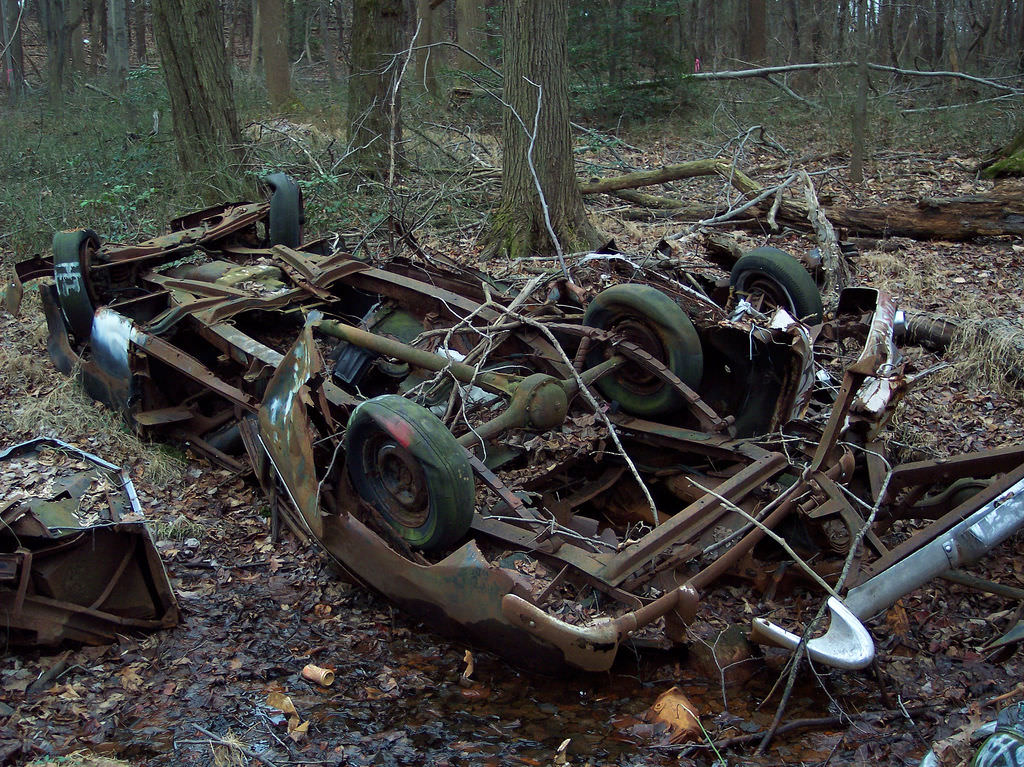 óxido coche oxidado chatarra