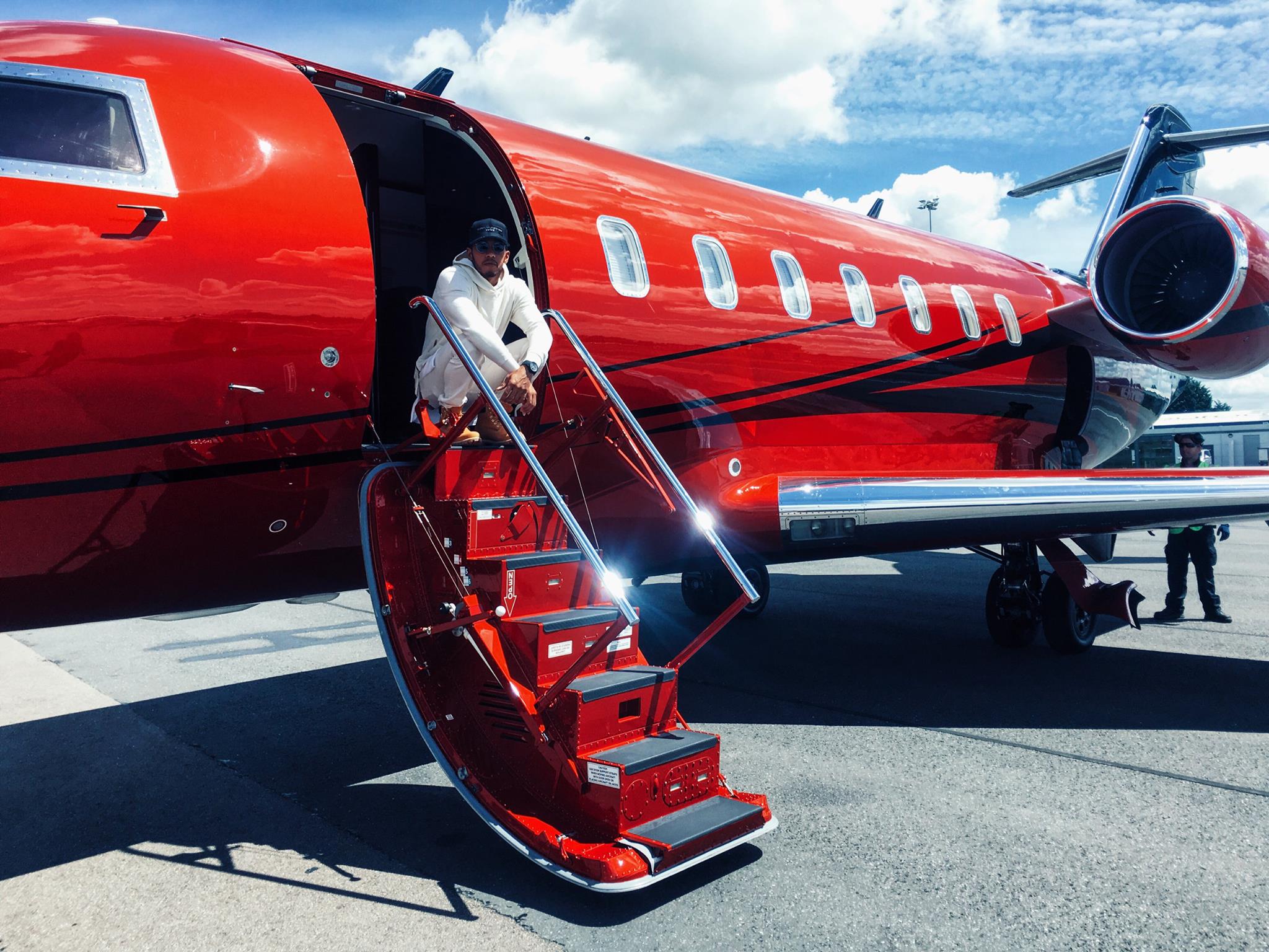 Lewis Hamilton entre los diez atletas mejor pagados del mundo 