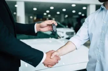 ¿Cuántos autos se venderán en el mundo y en México este año?