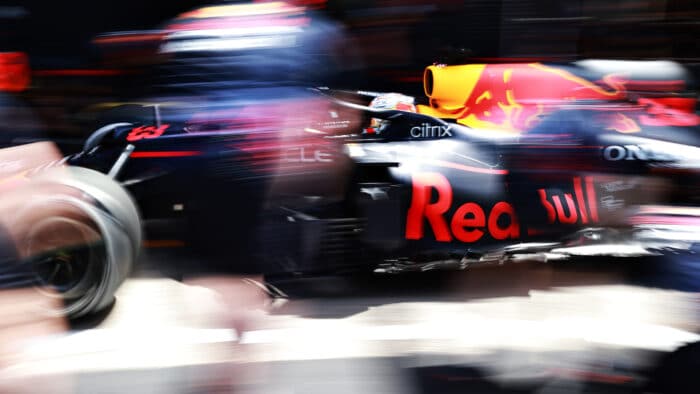 Red Bull contrata a más personal de Mercedes para un nuevo proyecto