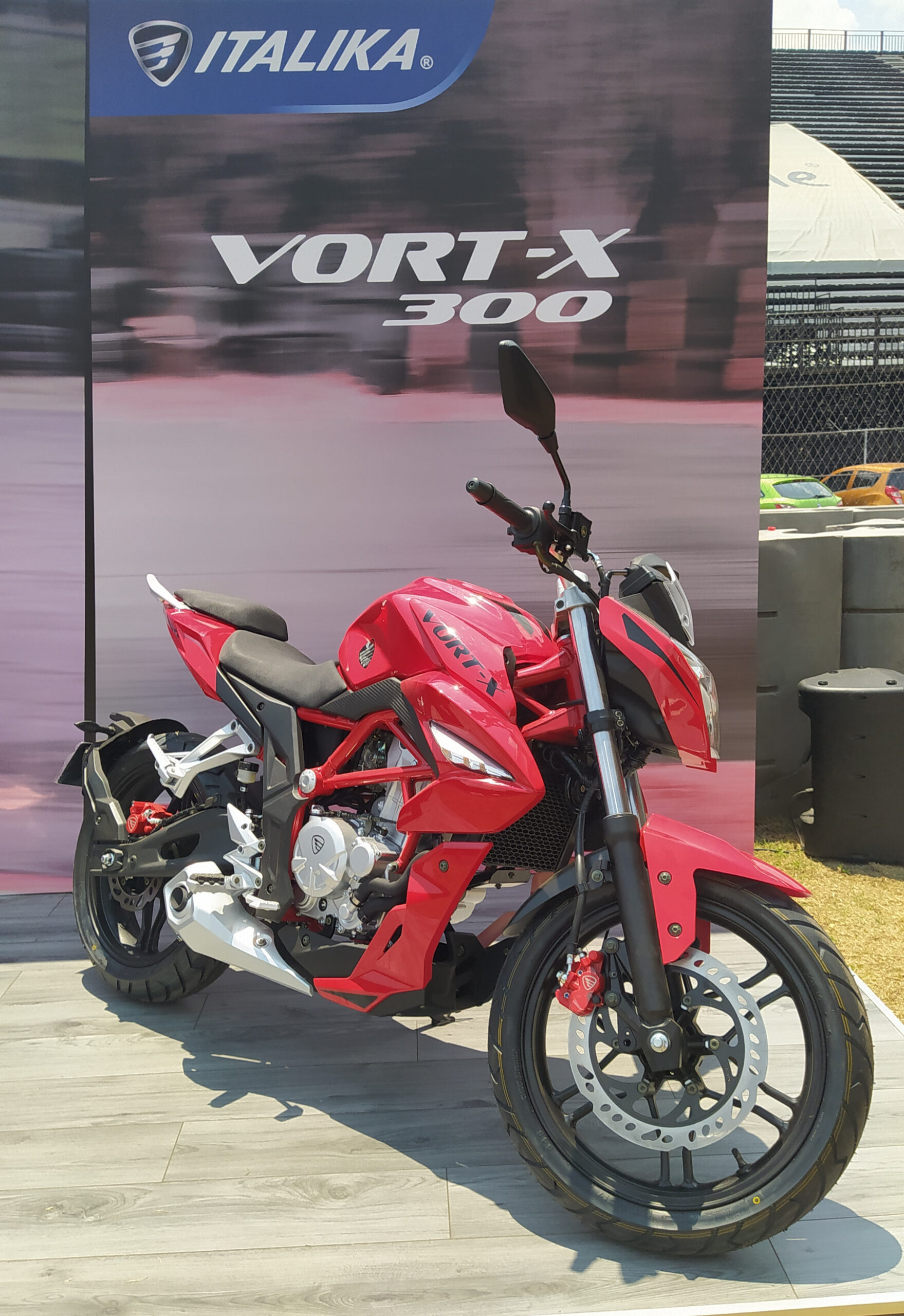 Italika VortX 5 | Memo Lira