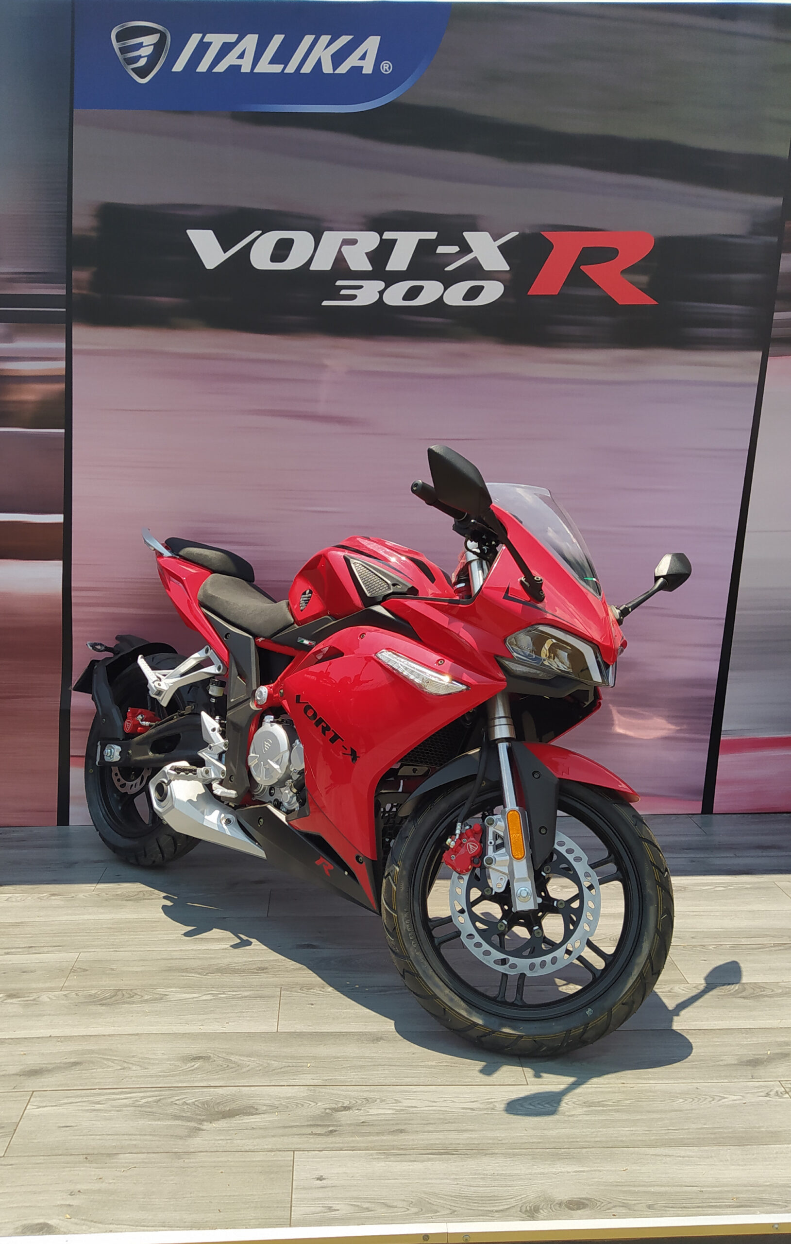 Italika VortX 6 | Memo Lira