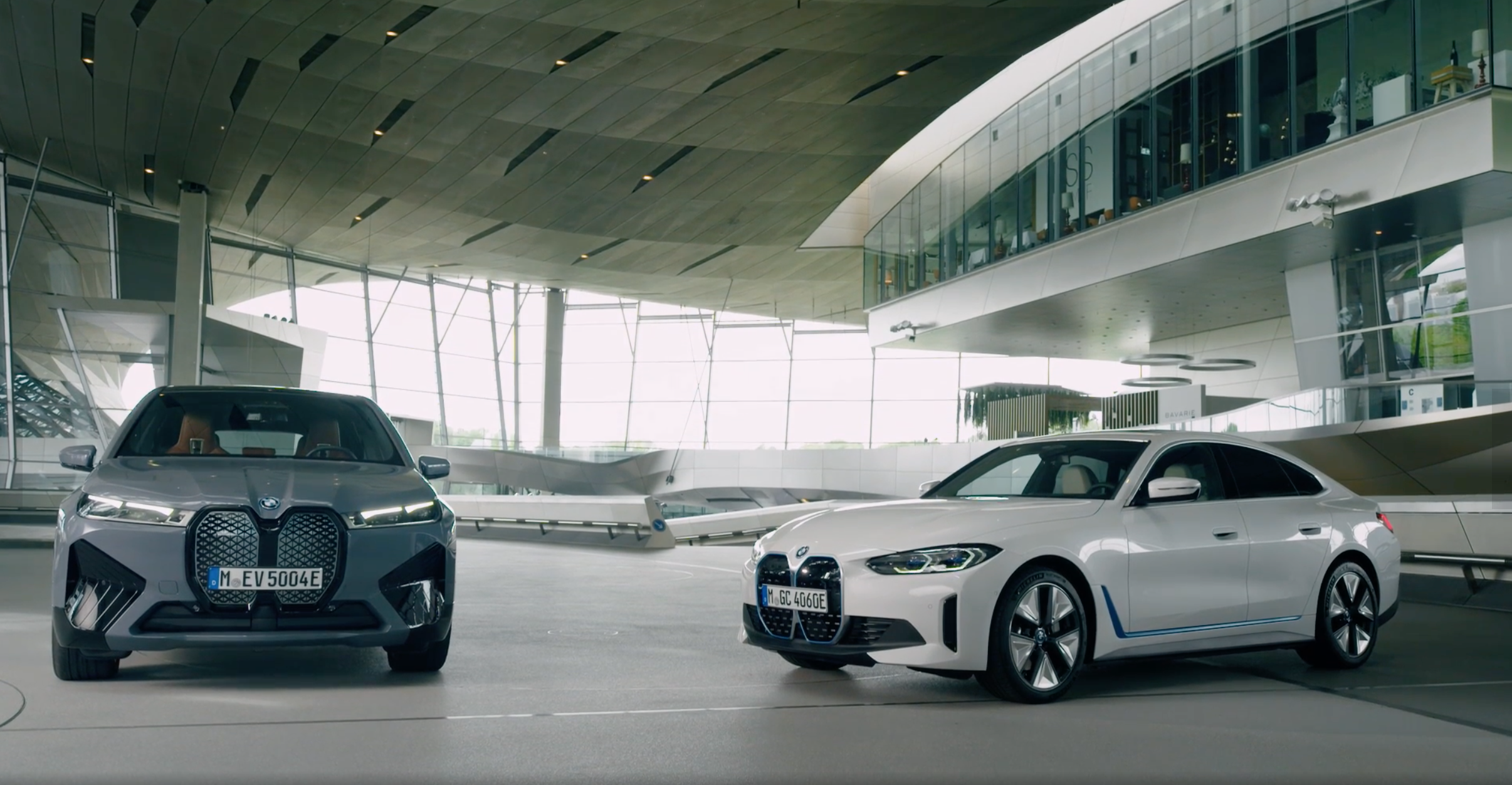 BMW i4 e iX | Memo Lira BMW i4 e iX