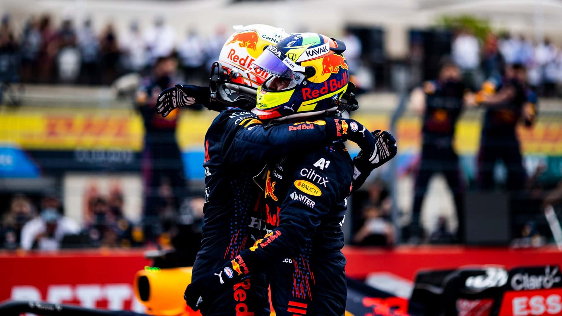 Verstappen consigue la victoria en el Gran Premio de Francia, Checo tercero