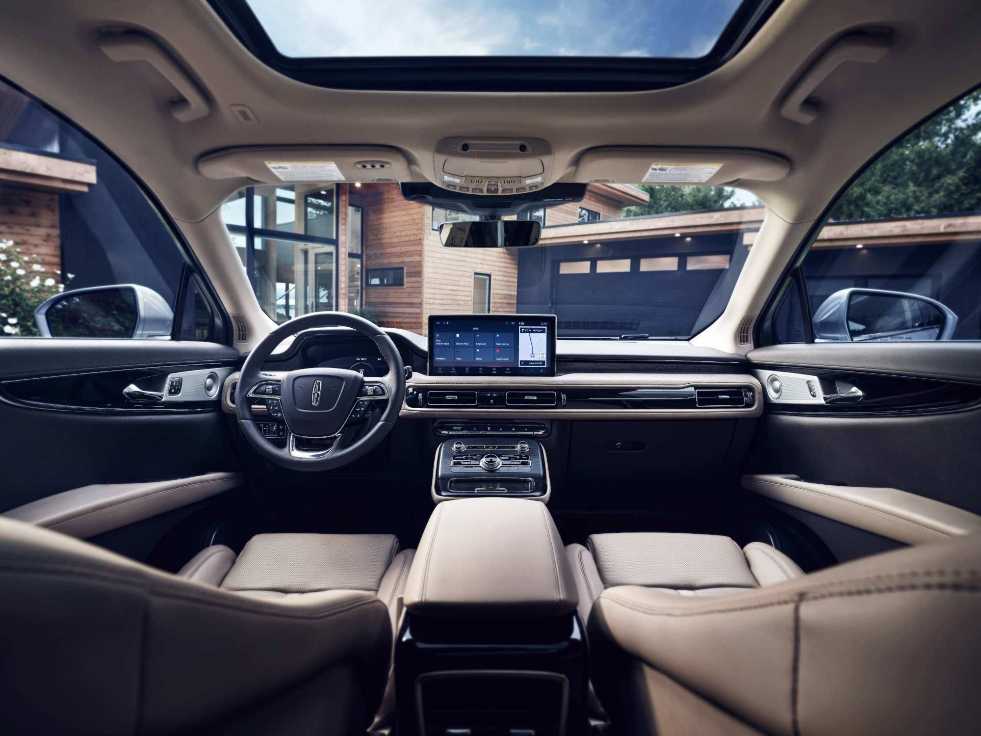 Interior Lincoln Nautilus