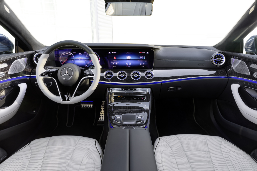 Mercedes Benz CLS Interior