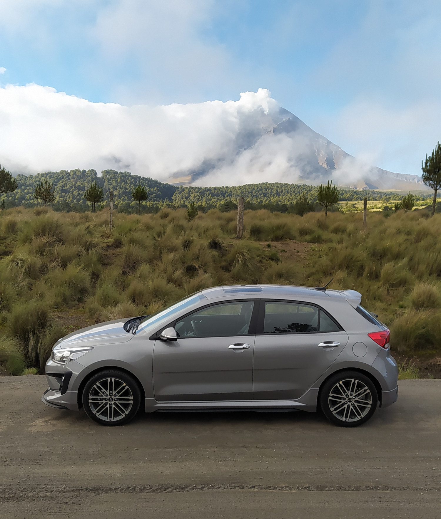 KIA Rio hatchback 2021 | Memo Lira KIA Rio hatchback 2021