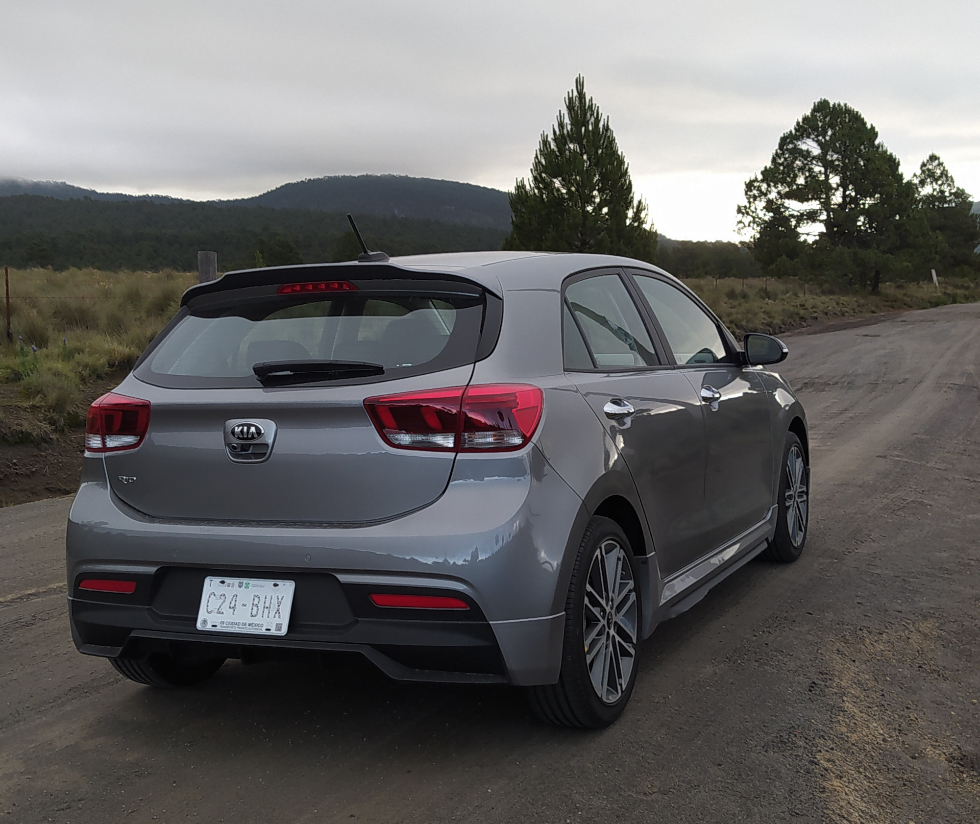 Kia Rio 5 | Memo Lira