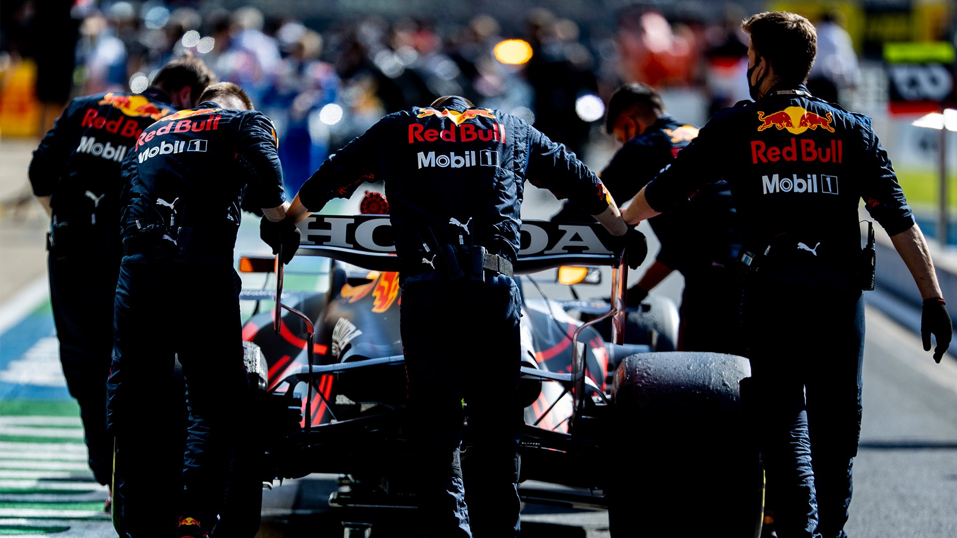 Red Bull revela el costo deslumbrante del accidente de Verstappen | Memo Lira Red Bull revela el costo deslumbrante del accidente de Verstappen