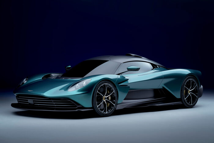 l Aston Martin Valkyrie Roadster será la sorpresa que la firma de Gaydon prepara para el Concurso de Elegancia de Pebble Beach el 12 de agosto. 