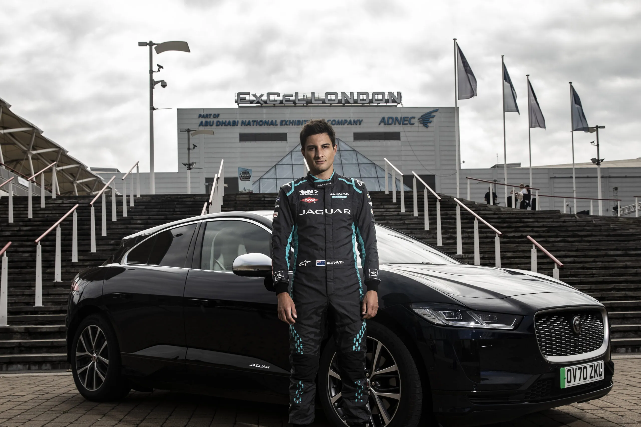 Mitch Evans firma nuevo contrato con Jaguar Racing