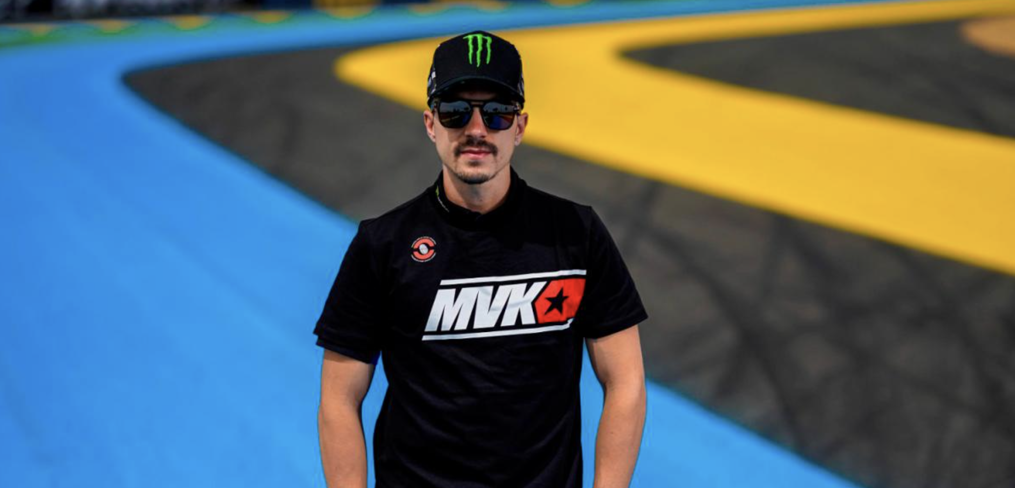Maverick Viñales correrá con Aprilia en 2022