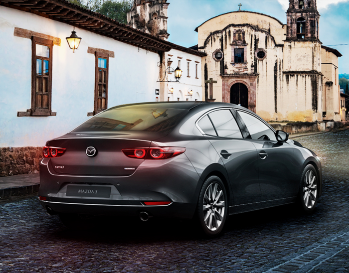 Mazda 3 que recibirá un finalista #HéroesMazdaMéxico por su apoyo a quien más lo necesita