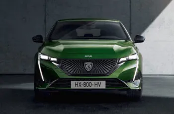 Peugeot 308, con personalidad e iluminación que impone