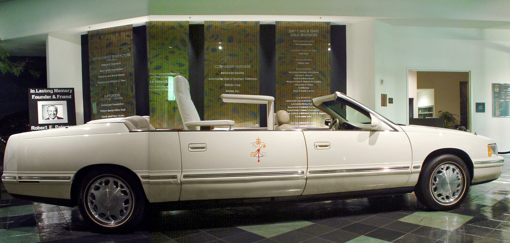 Cadillac De Ville Parade Phaeton, Papamóvil utilizado en la visita a México de 1999