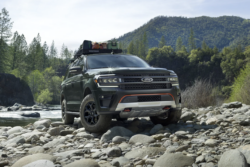 Ford Expedition 2022 Timberland Series