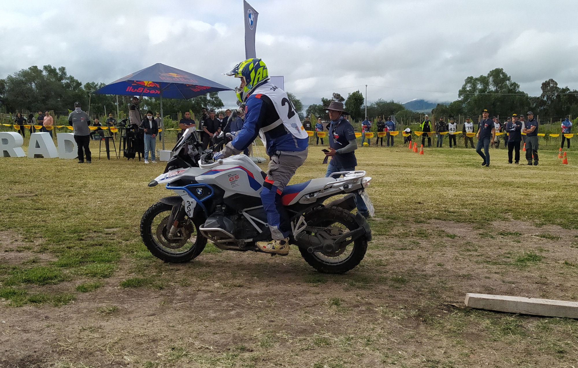 GS Trophy 6 | Memo Lira