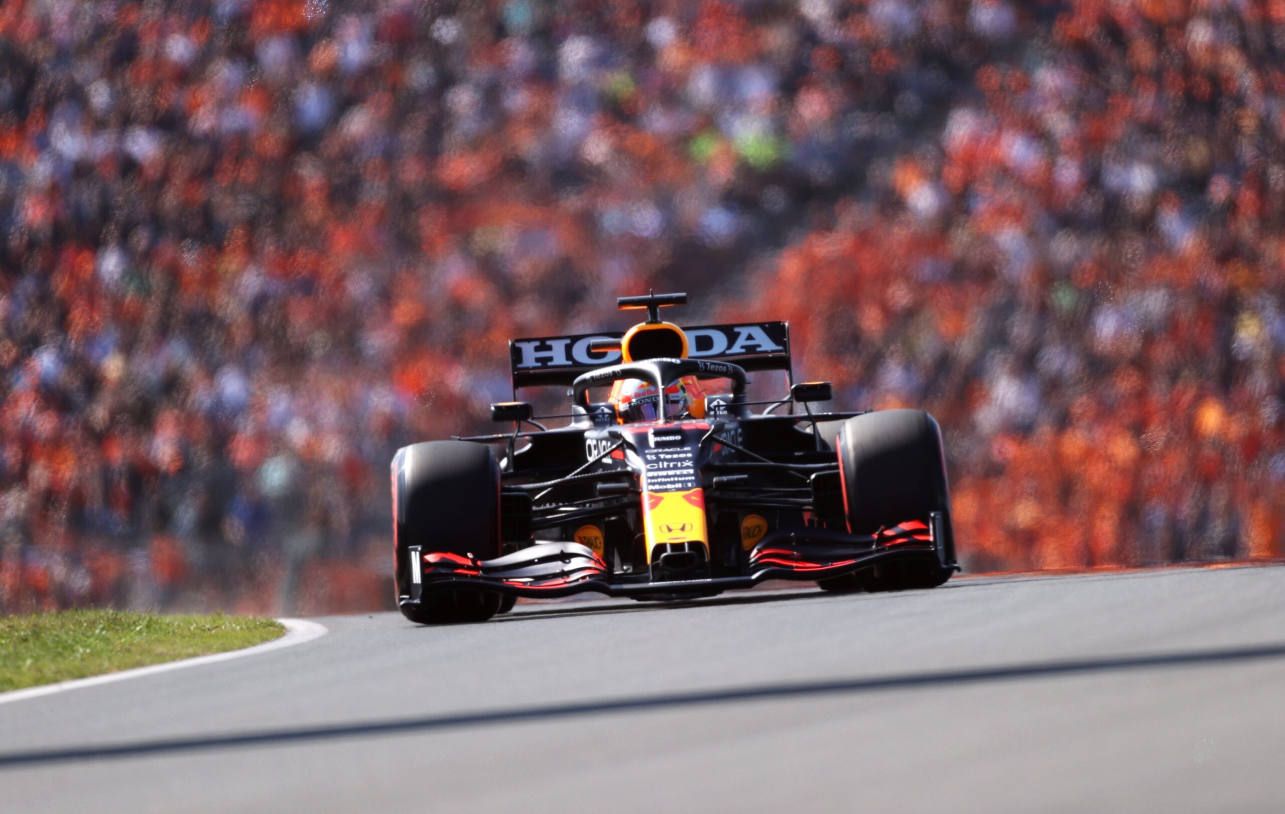 Max Verstappen vence a Hamilton con la pole position en el GP de Holanda | Memo Lira Max Verstappen vence a Hamilton con la pole position en el GP de Holanda