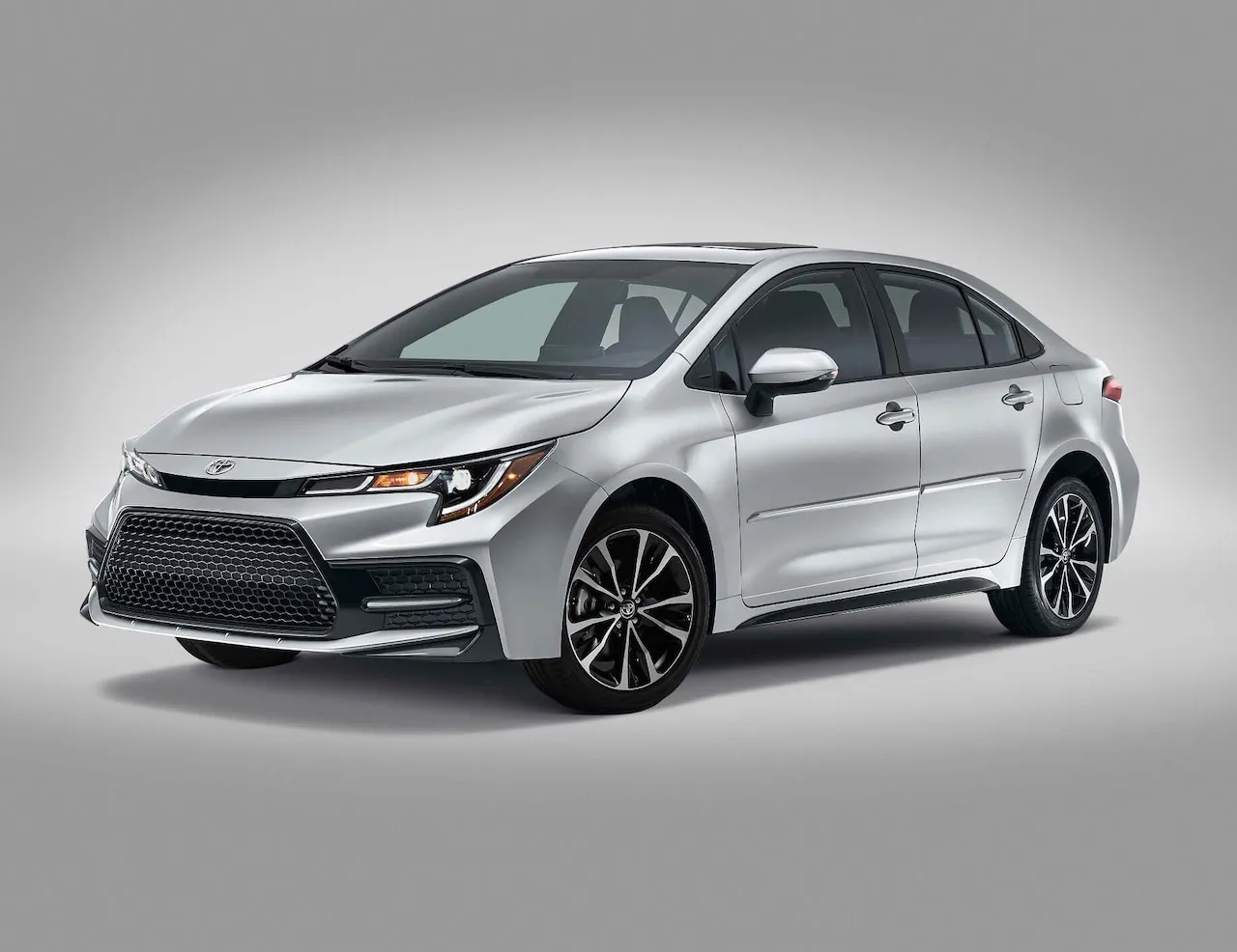 Llega a México el Corolla 2022 con nueva versión XLE