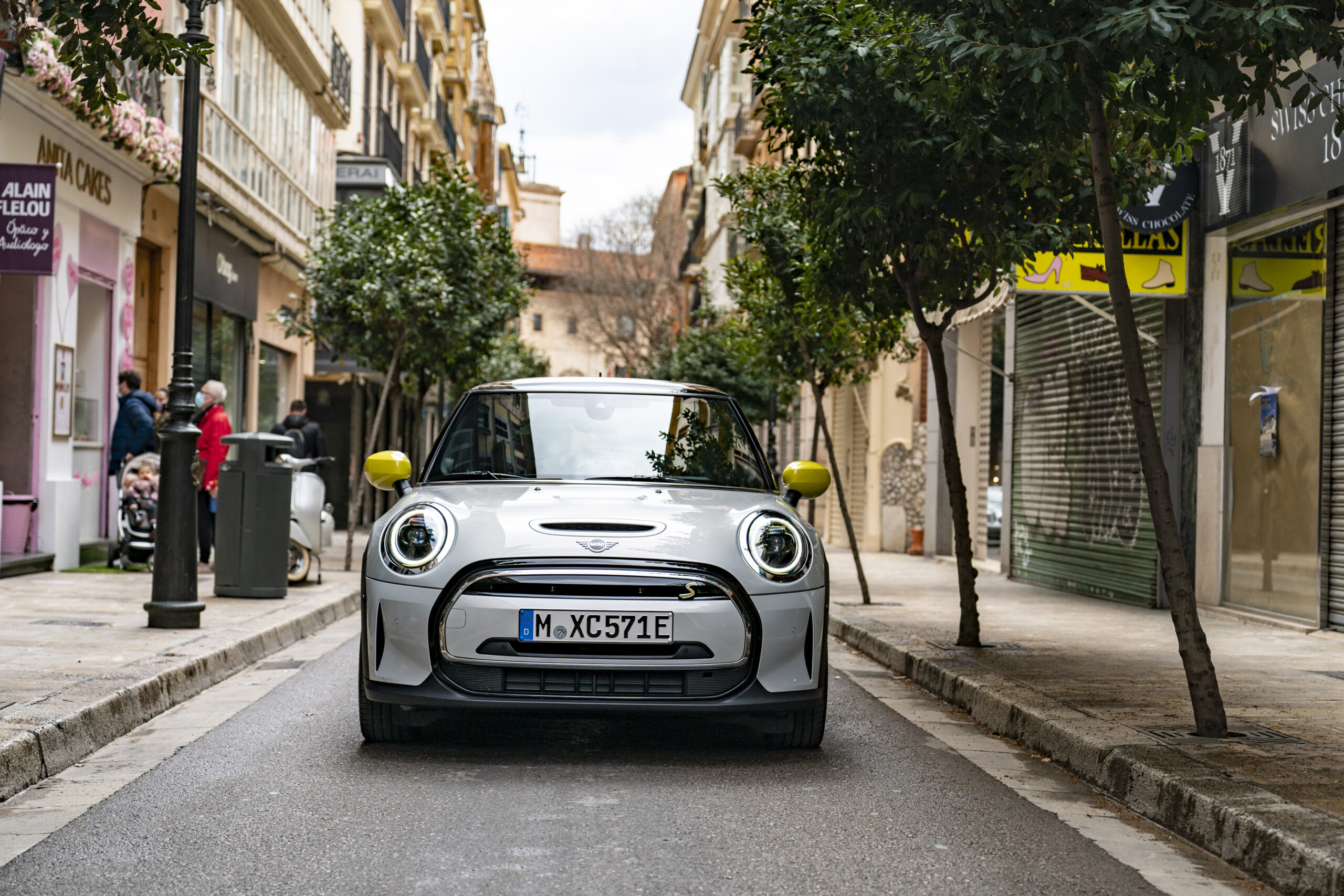 MINI Cooper SE hace su debut en el mercado mexicano 