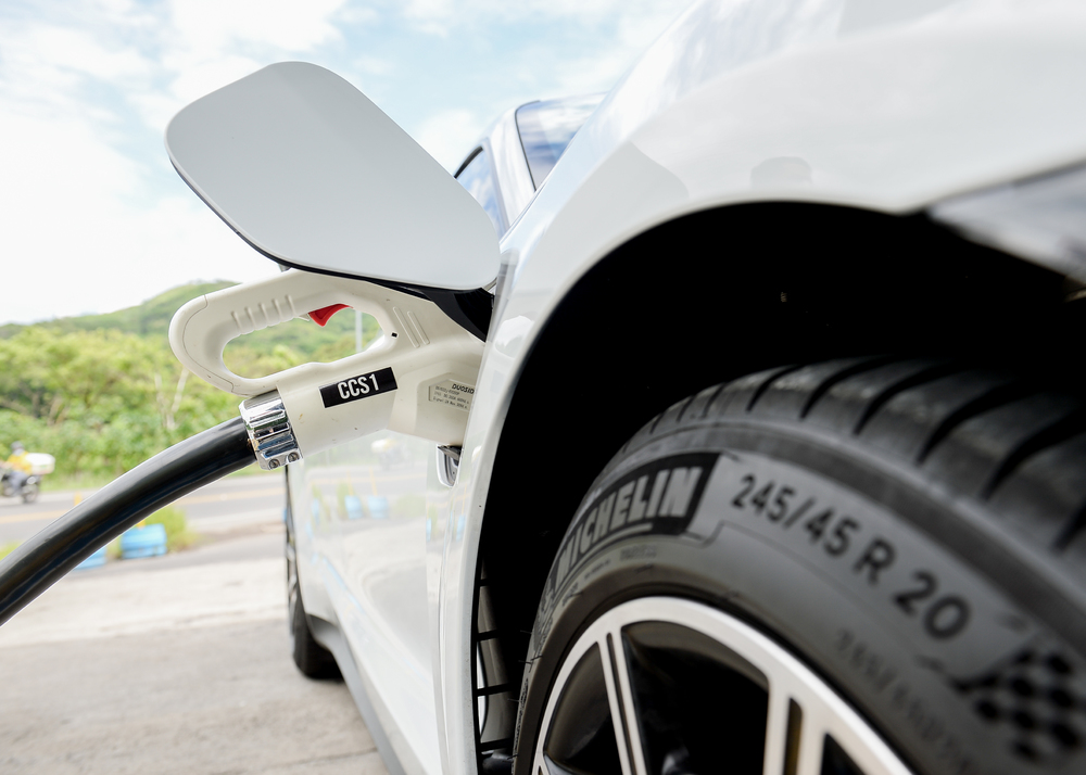 Posche estima que en 2025 la mitad de sus ventas en la región sea de eléctricos 3 | Memo Lira